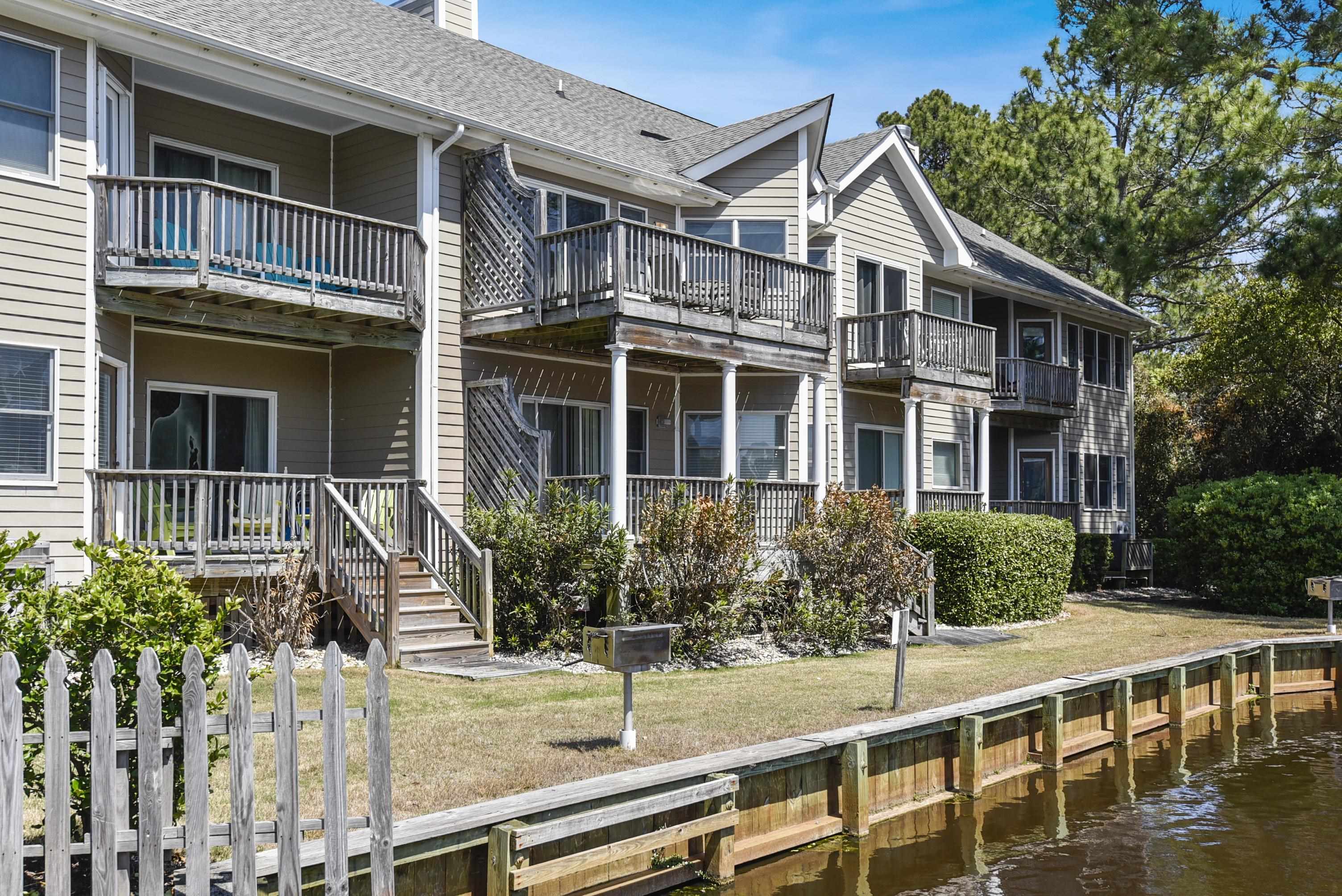 1056-E Mirage Street Unit 418
