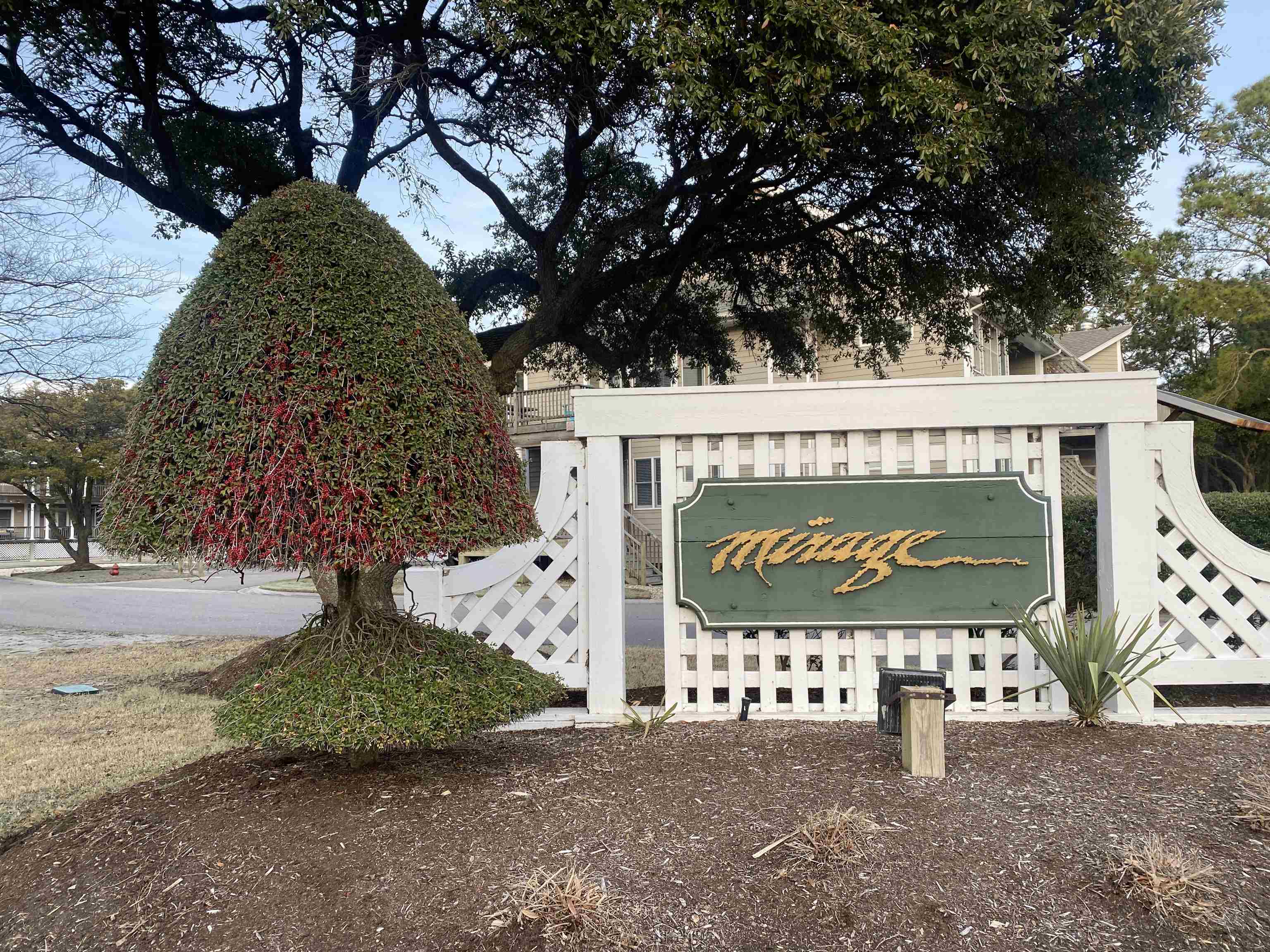 1056-E Mirage Street Unit 418