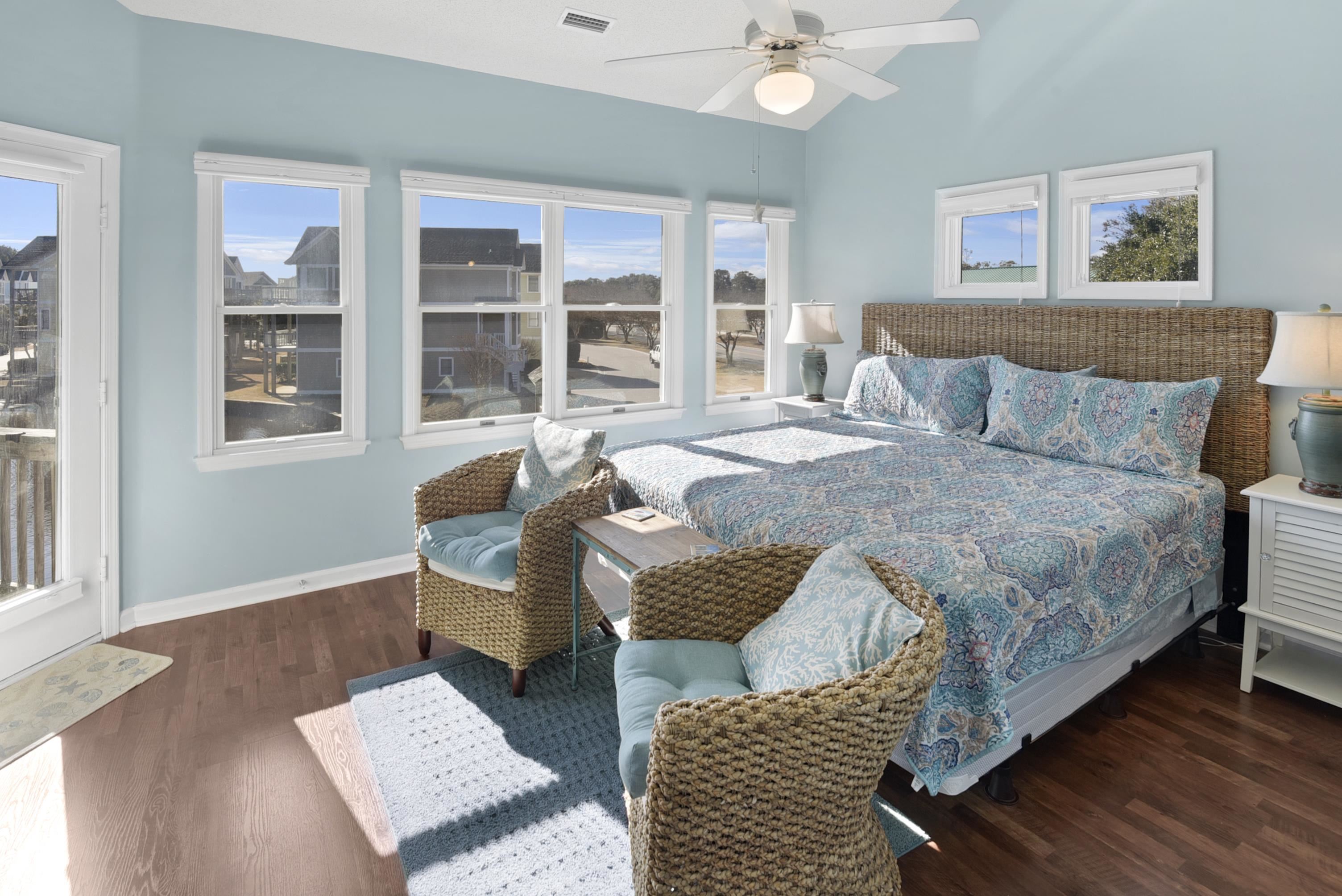 1056-E Mirage Street Unit 418