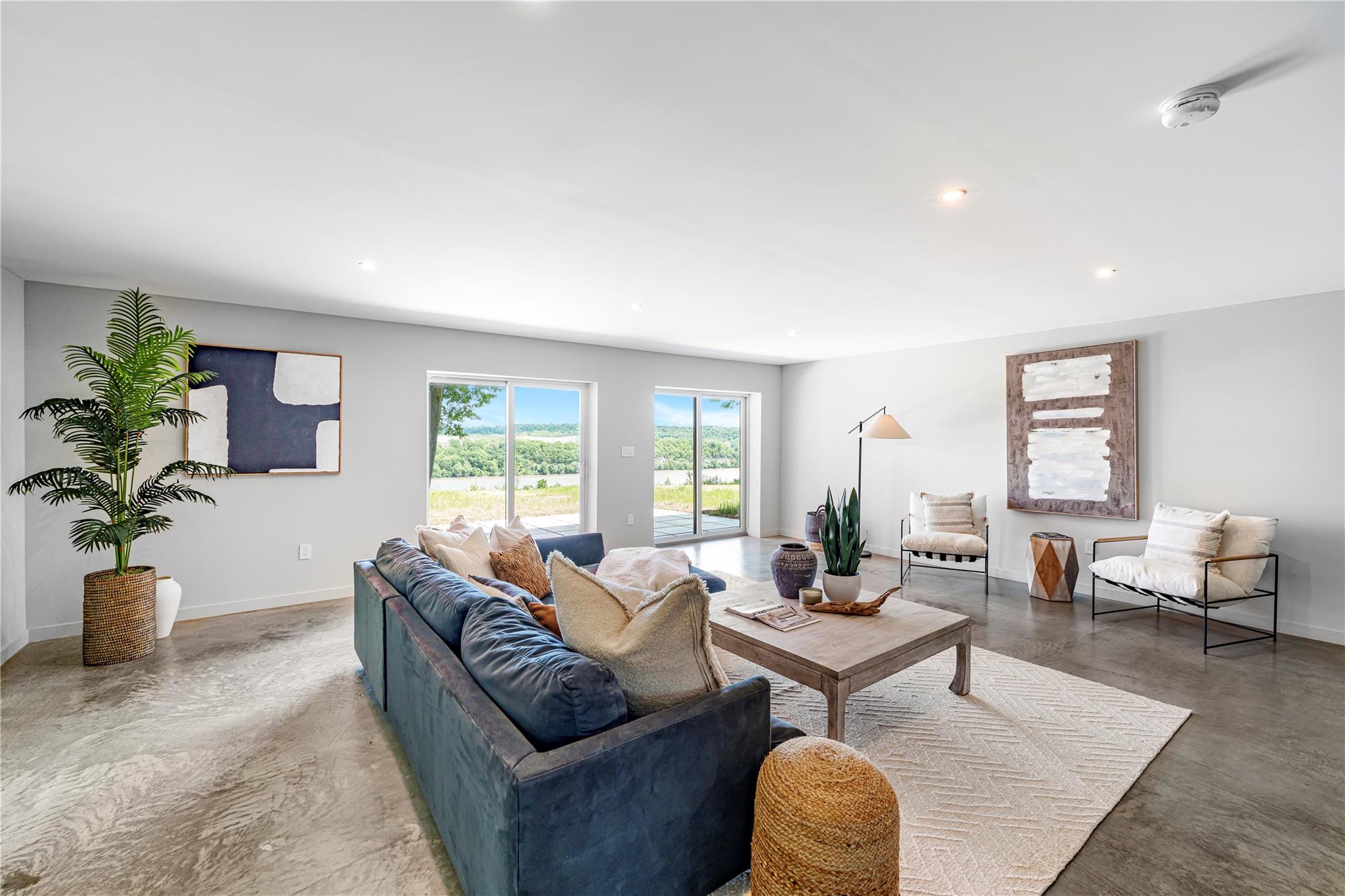 8 River Vista Drive