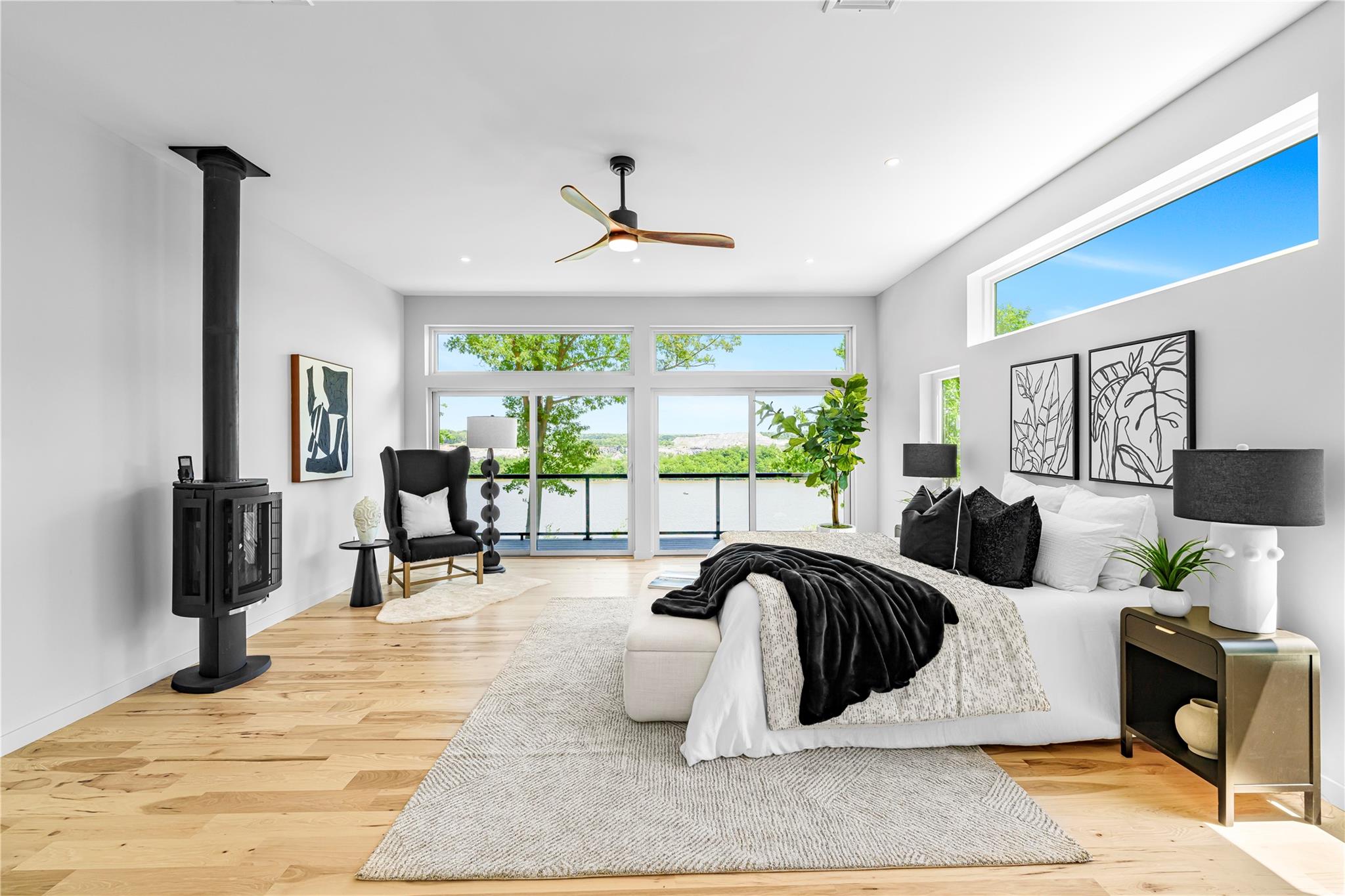 8 River Vista Drive