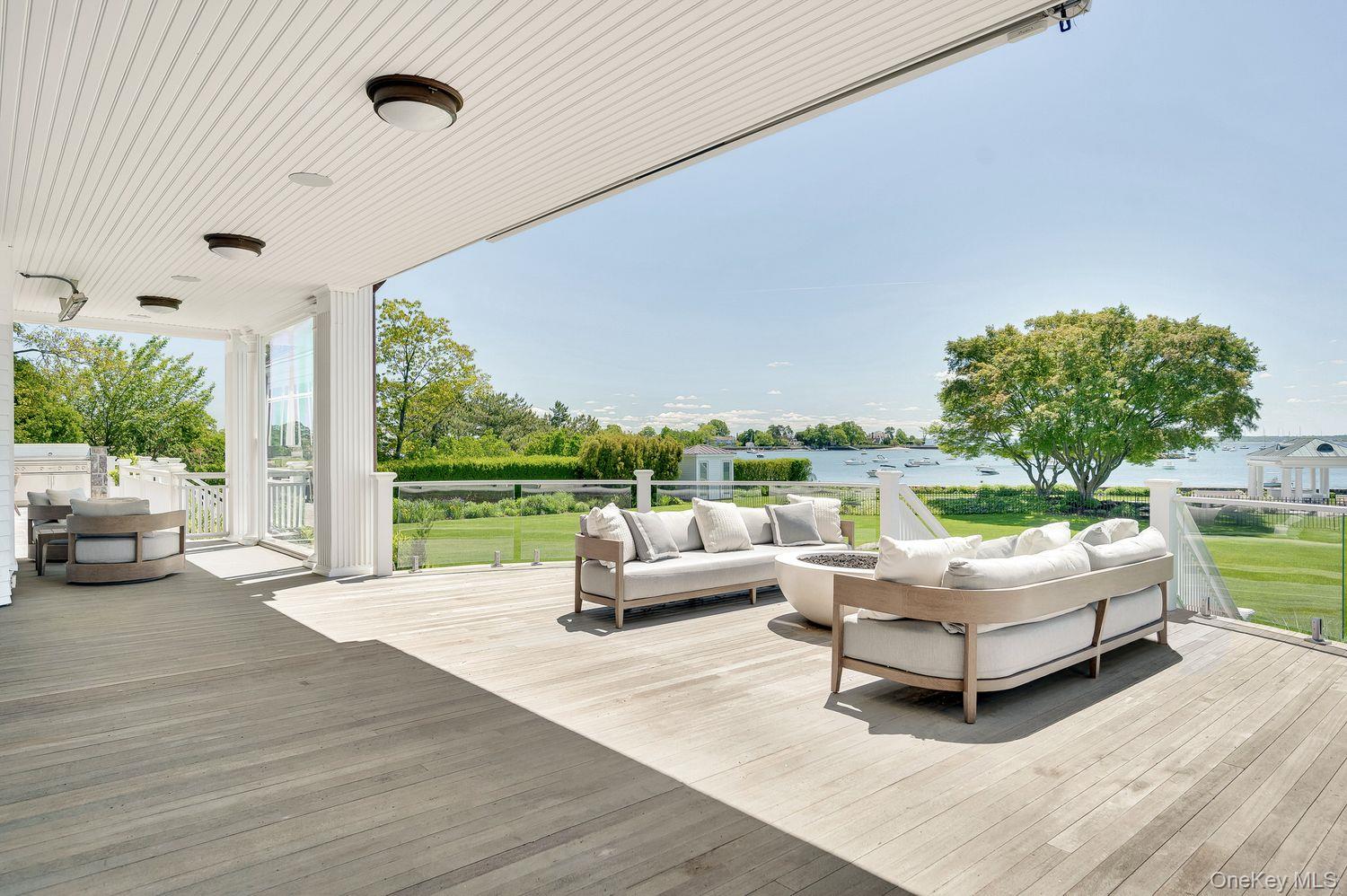 217 Hommocks Road