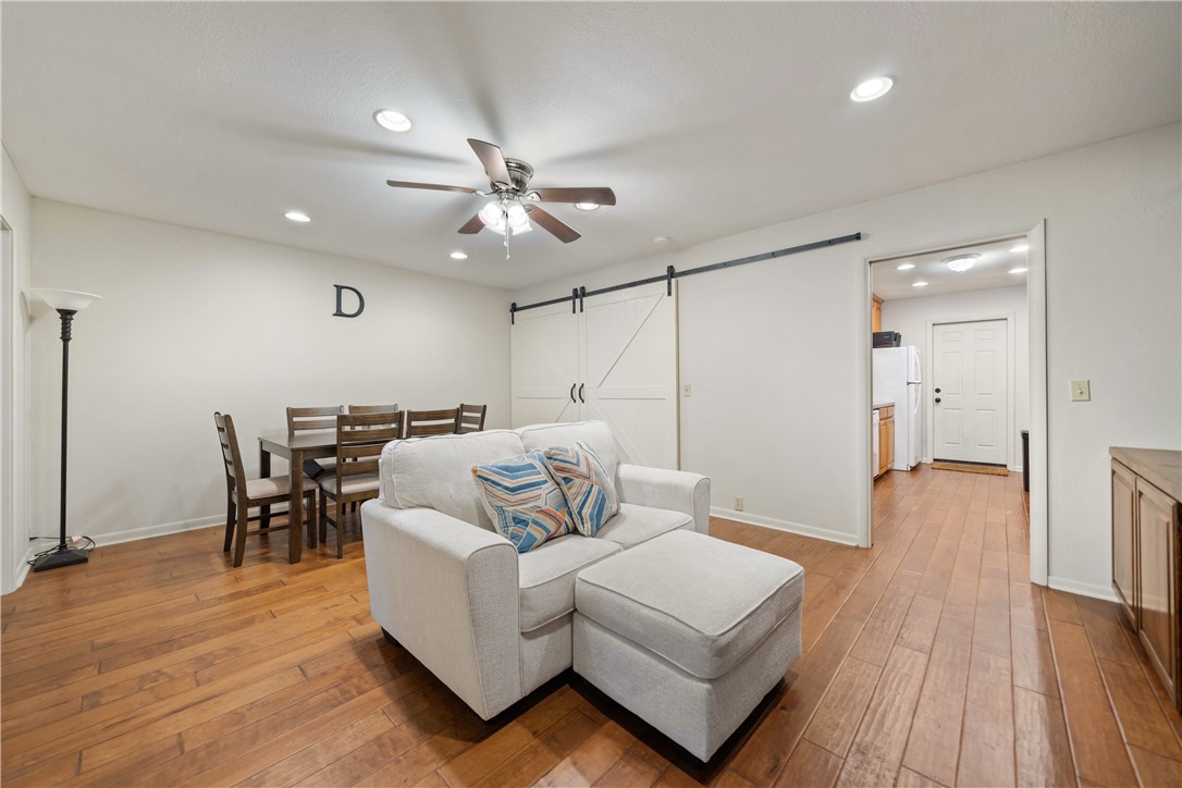 18 Townhouse Lane