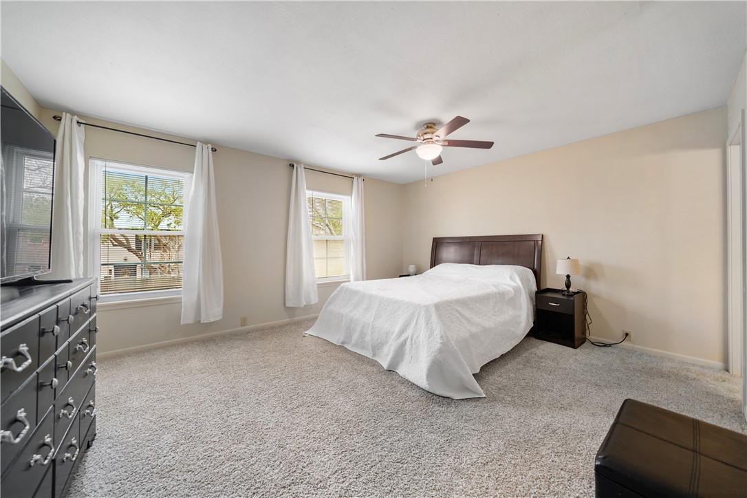 18 Townhouse Lane