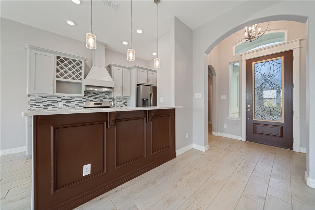 1706 Kentucky Derby Dr