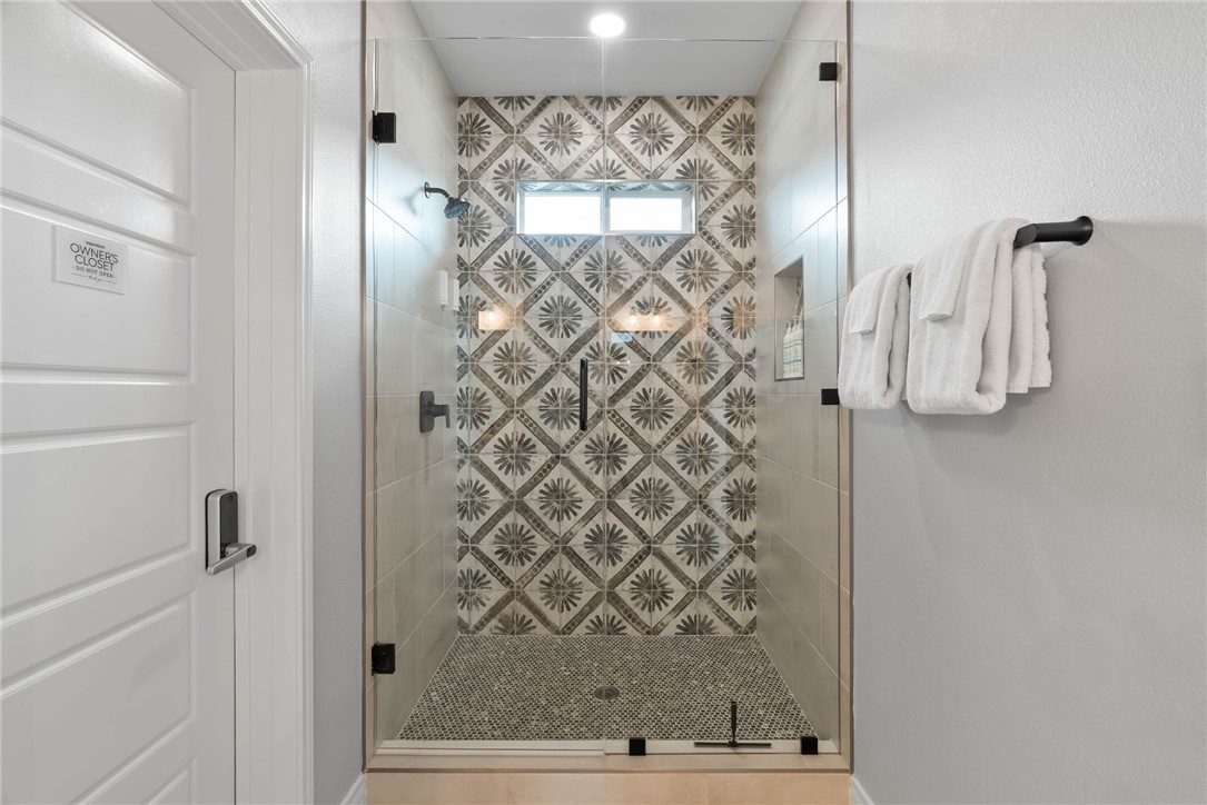 213 Las Palmas Dr