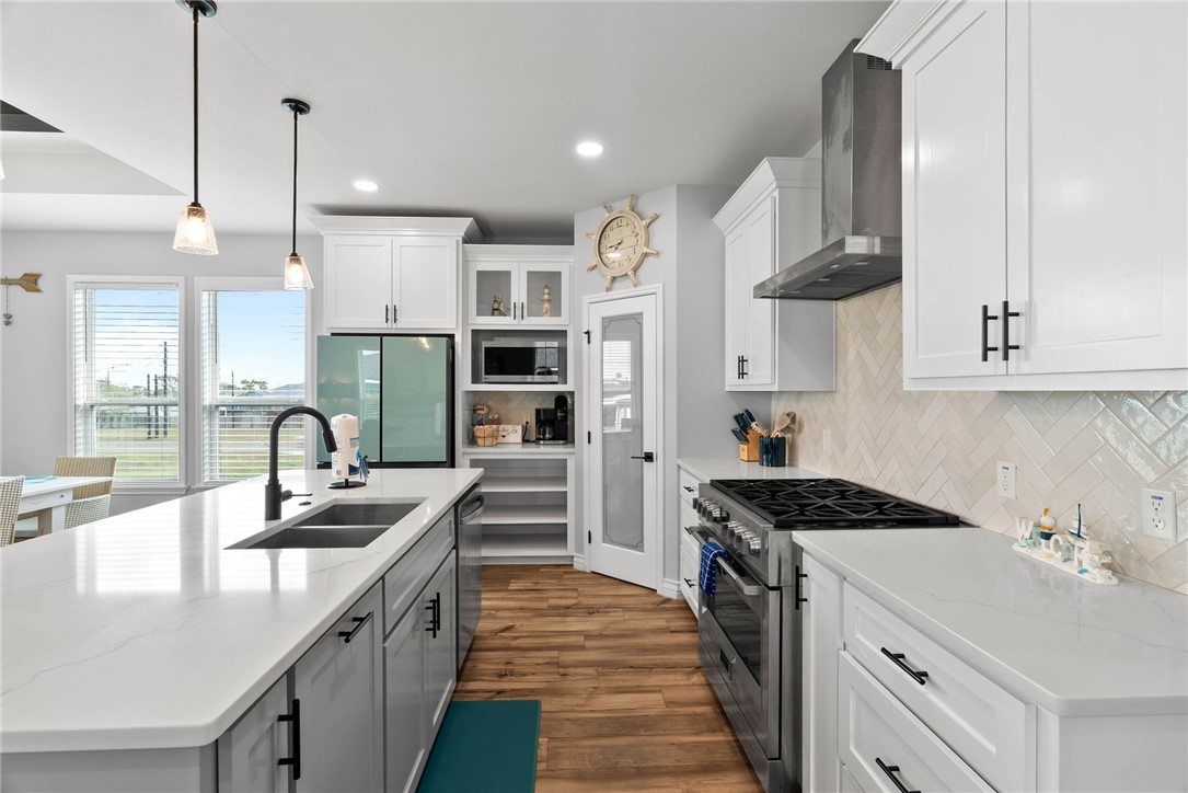 213 Las Palmas Dr