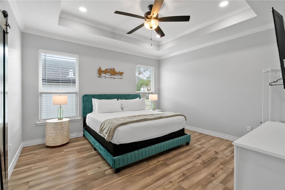 213 Las Palmas Dr