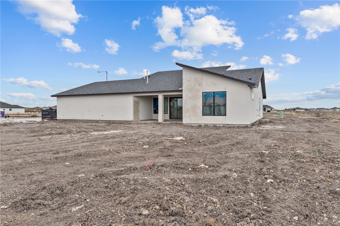 1494 Irigoyen Ct
