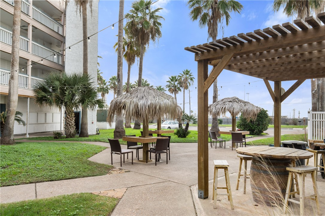 3938 Surfside Blvd 3245