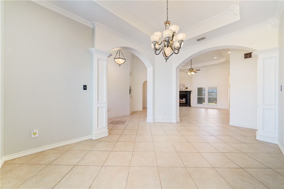 6825 Island Park Ct