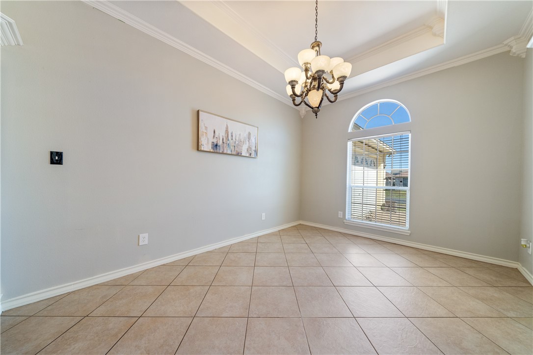 6825 Island Park Ct
