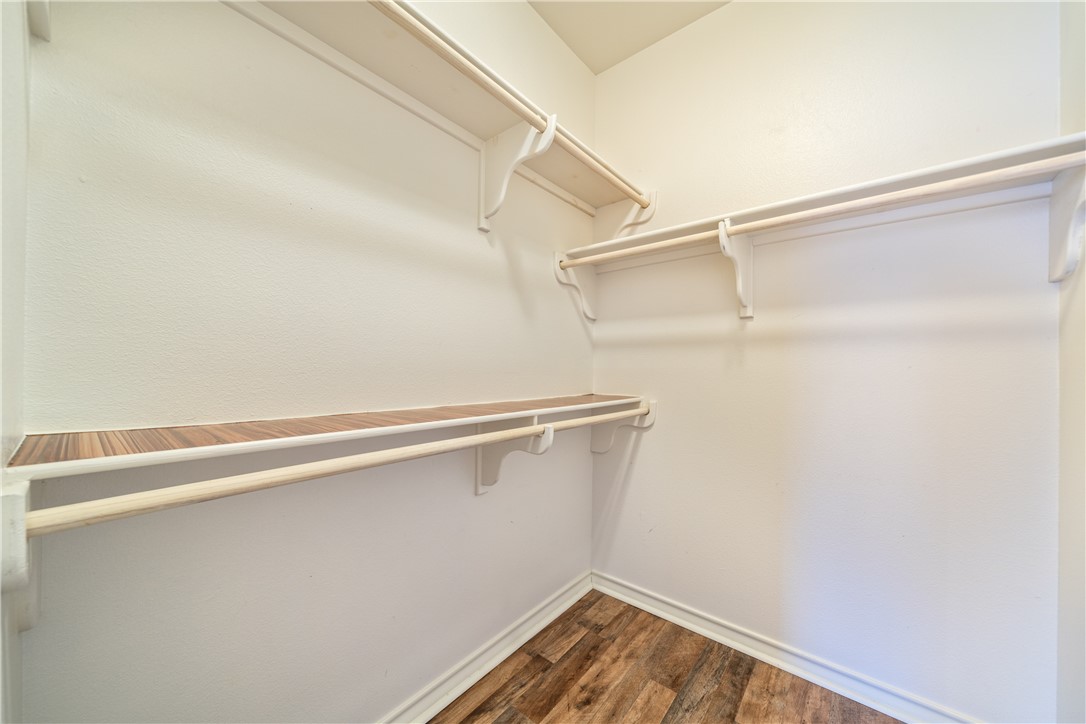 6825 Island Park Ct