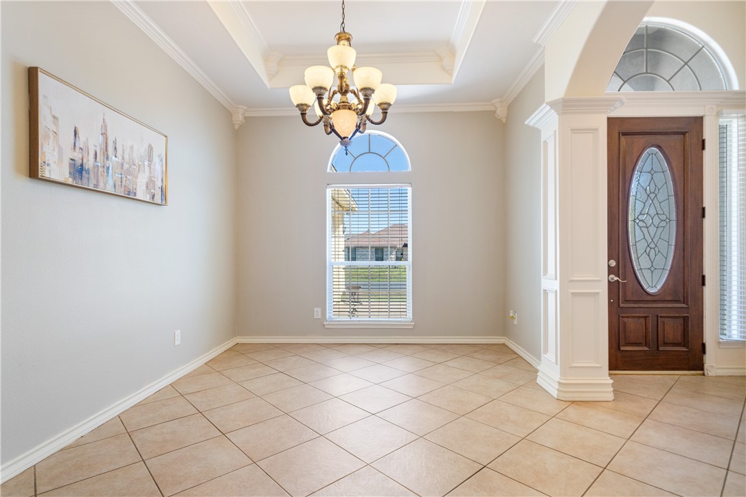 6825 Island Park Ct
