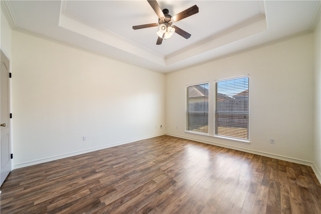 6825 Island Park Ct