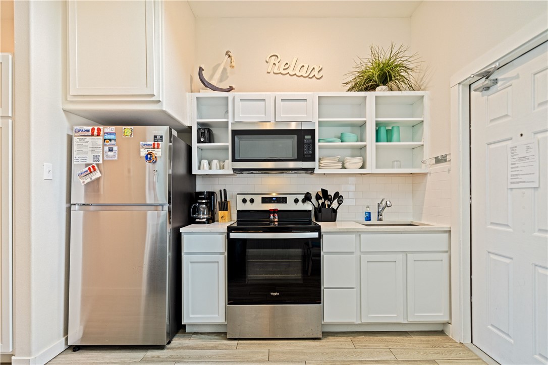 15034 Aruba Dr 205