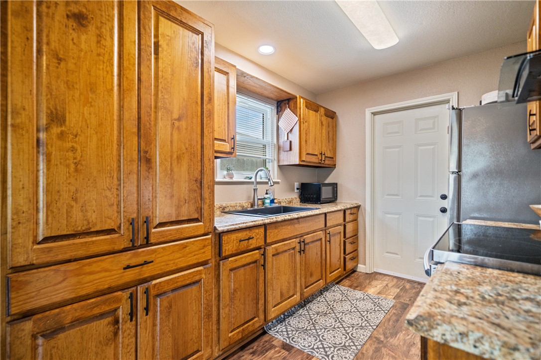 2309 Manitoba Dr