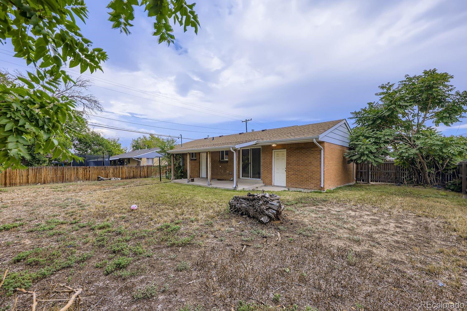 1161 Dakin Street