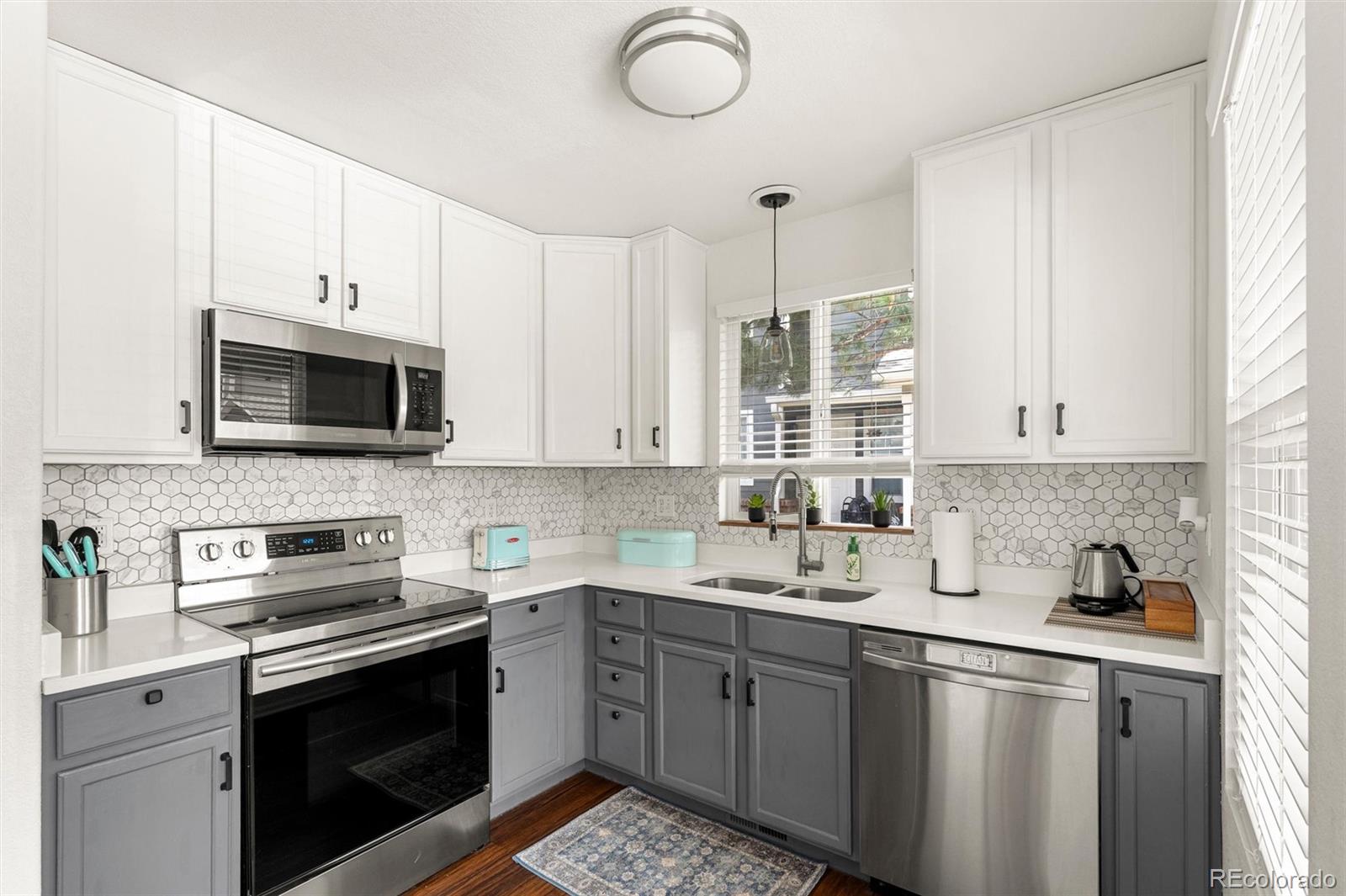 51 21st Avenue Unit: 16