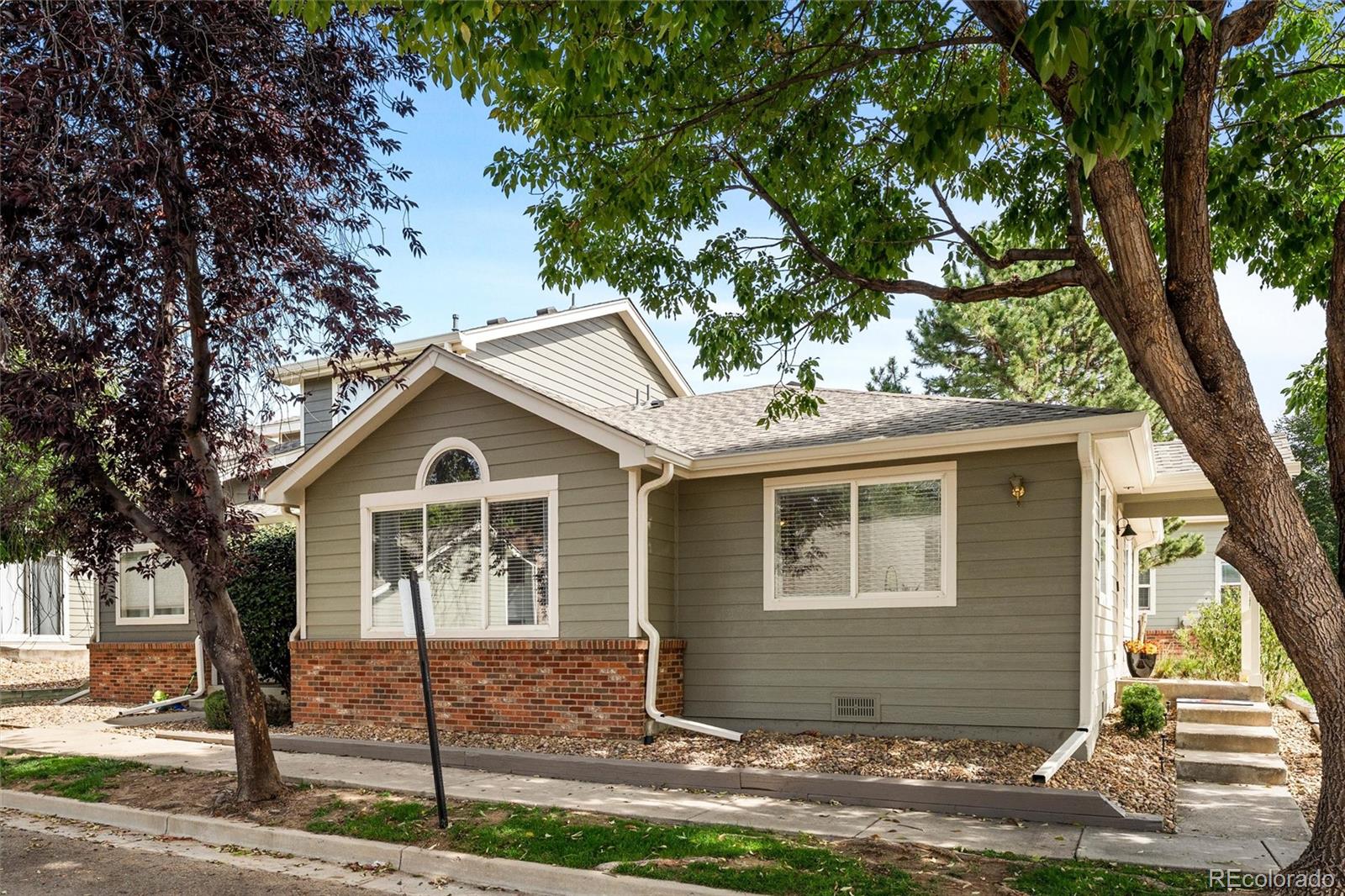 51 21st Avenue Unit: 16