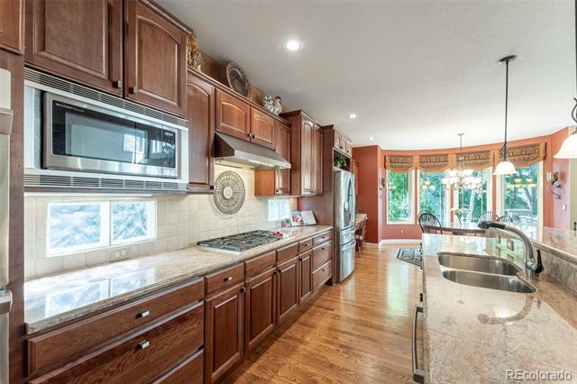 4464 Fairway Lane