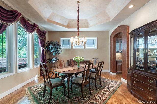 4464 Fairway Lane