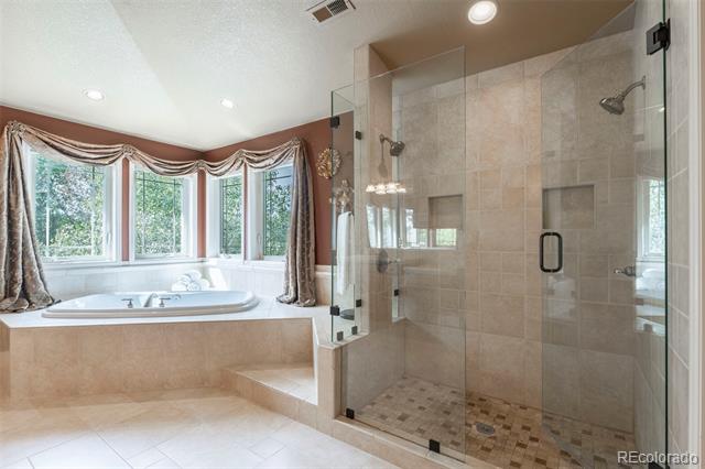 4464 Fairway Lane