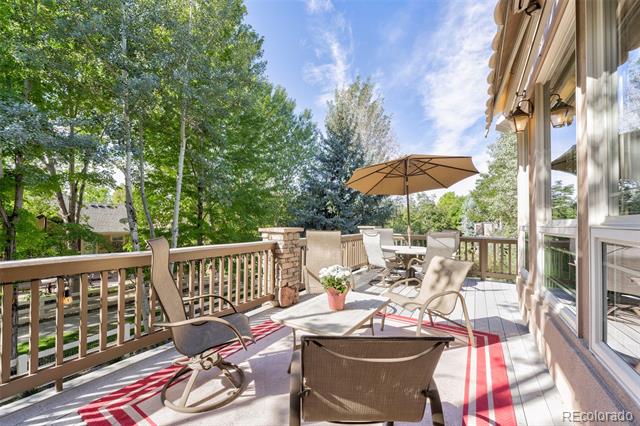 4464 Fairway Lane