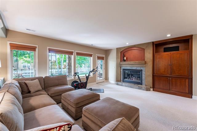4464 Fairway Lane
