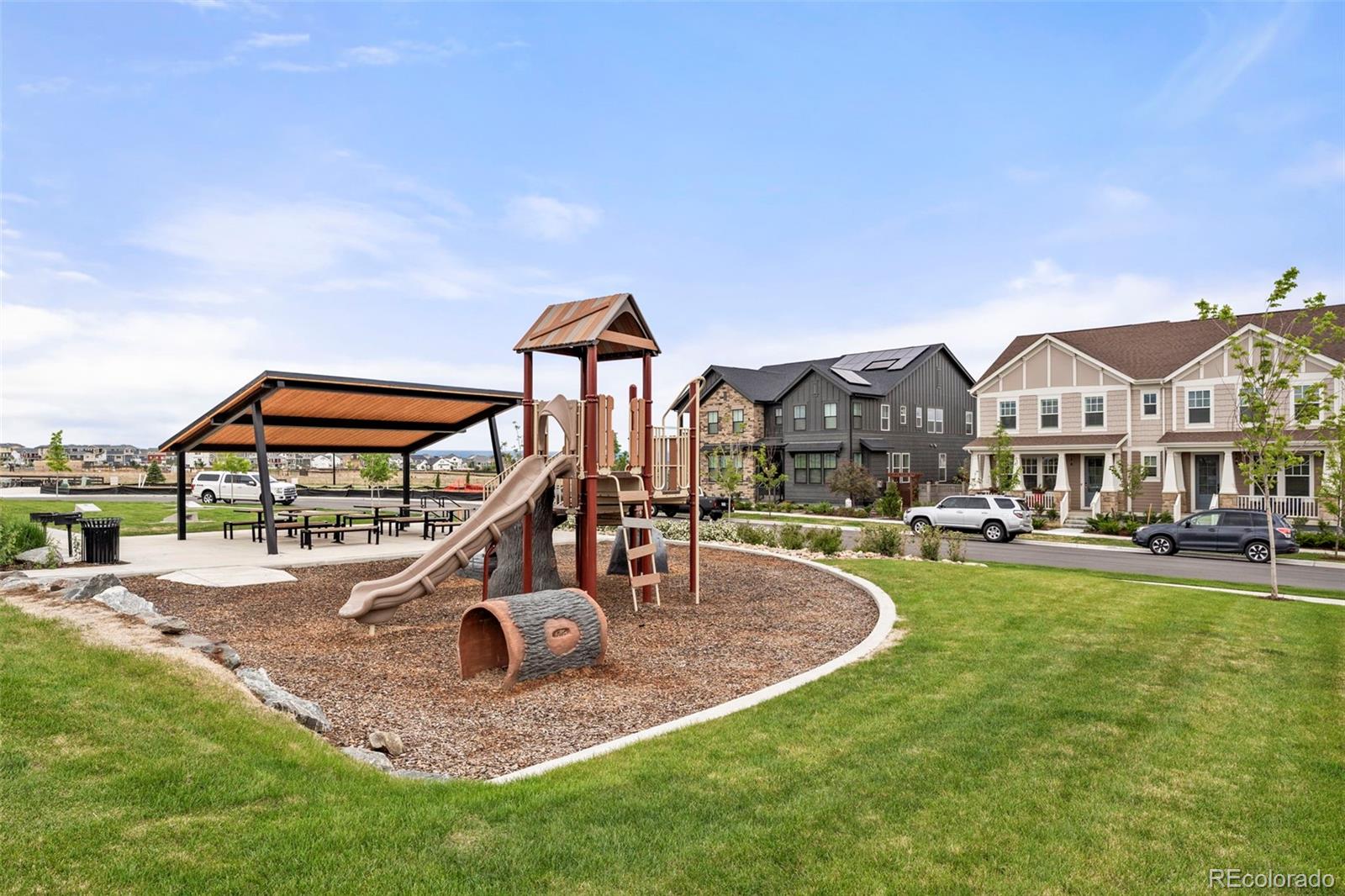 176 Ash Circle