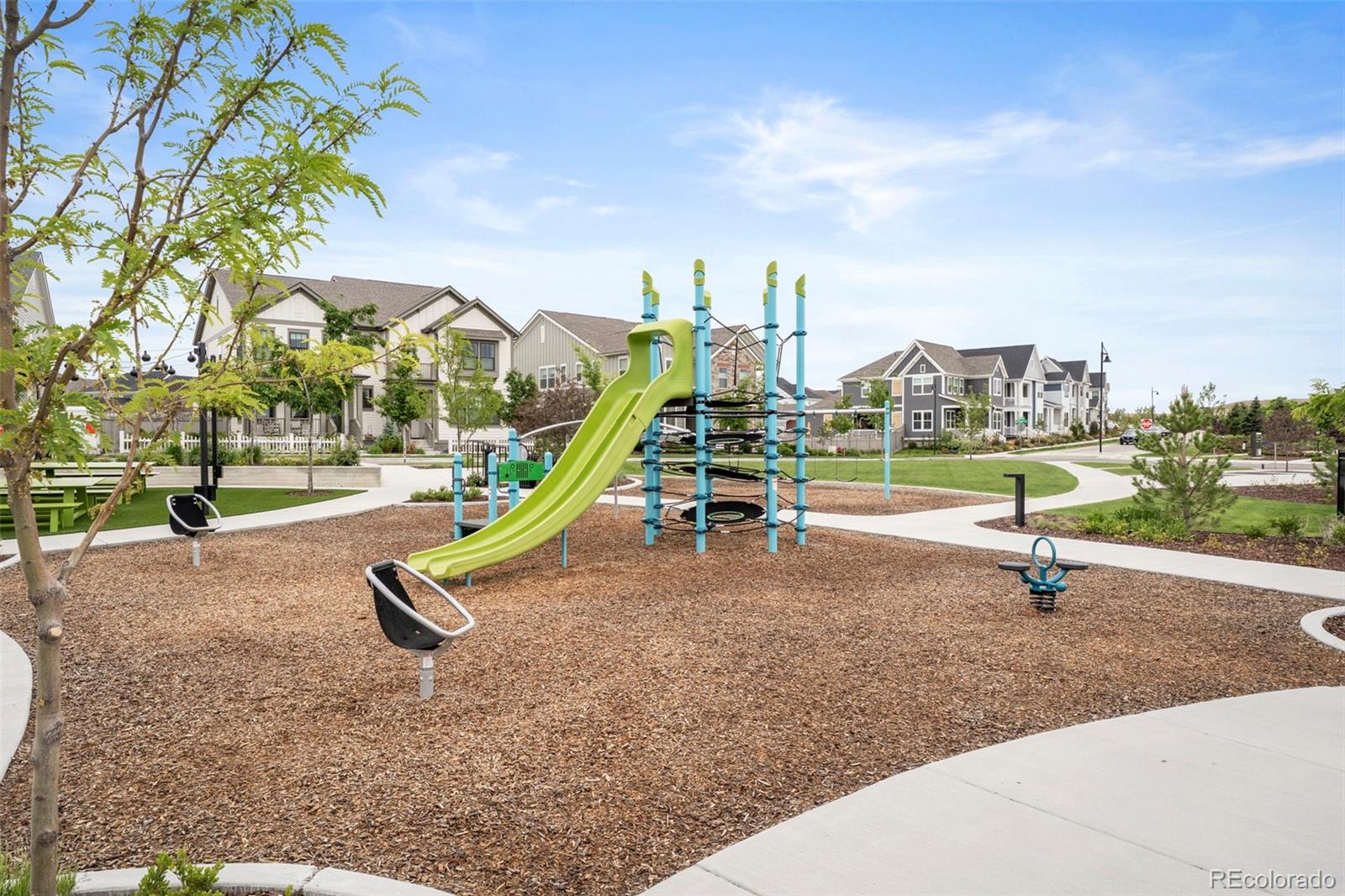 176 Ash Circle