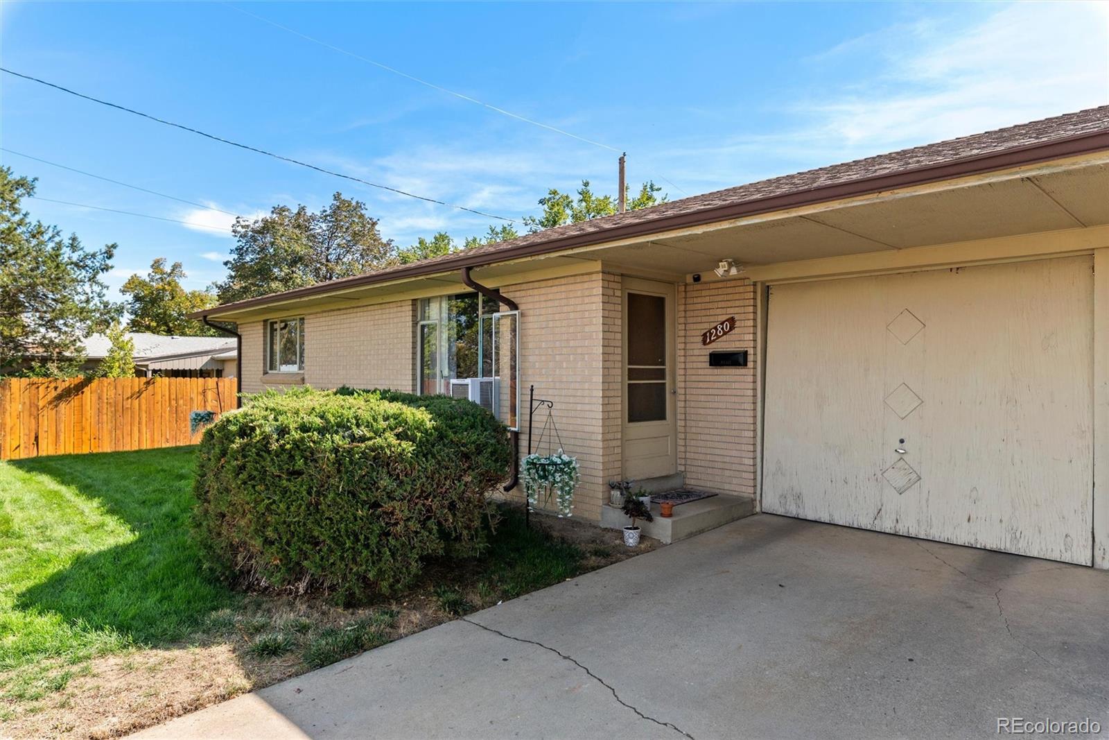 1290 W 4th Avenue Unit: 1280