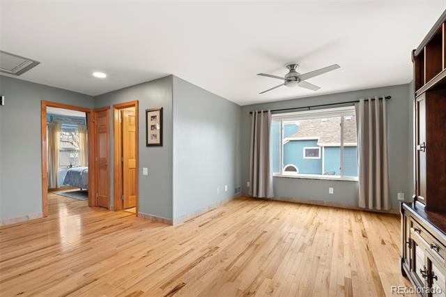 2924 E 116th Place