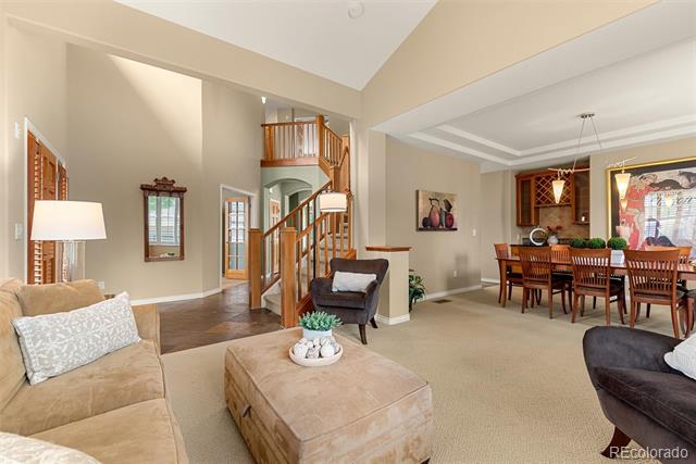 1739 Redwing Lane
