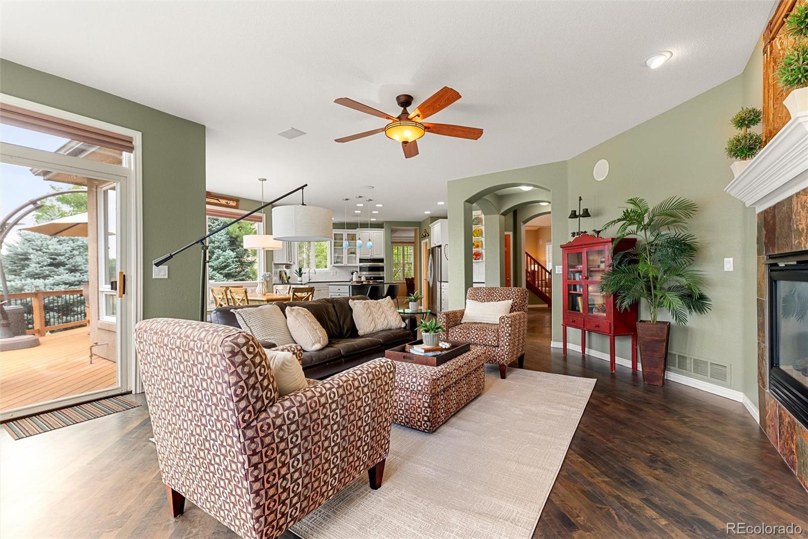 1739 Redwing Lane