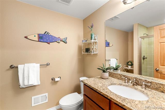 1739 Redwing Lane