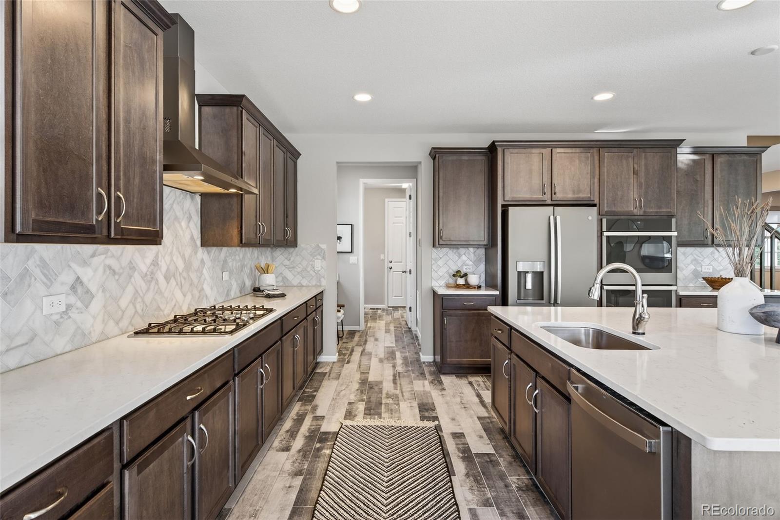 16291 Fletcher Mountain Way