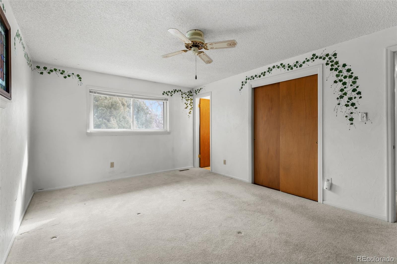 1735 S Pratt Parkway