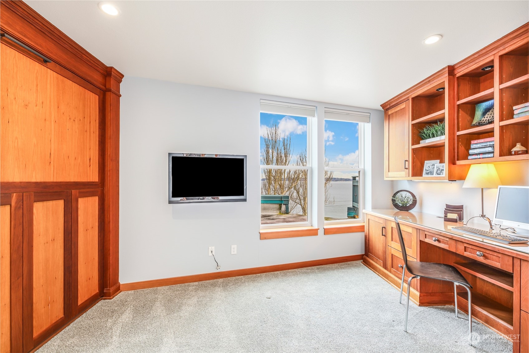 2920 Alki Avenue SW Unit: 410