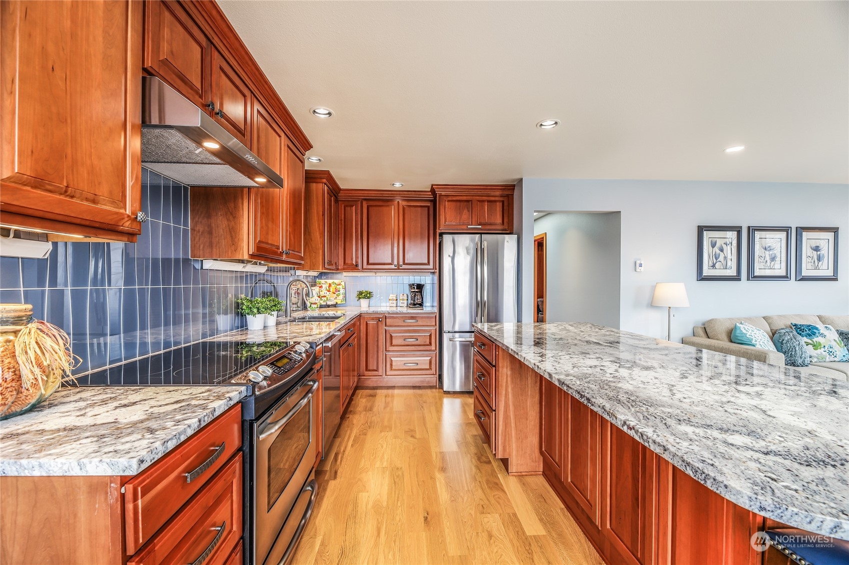 2920 Alki Avenue SW Unit: 410