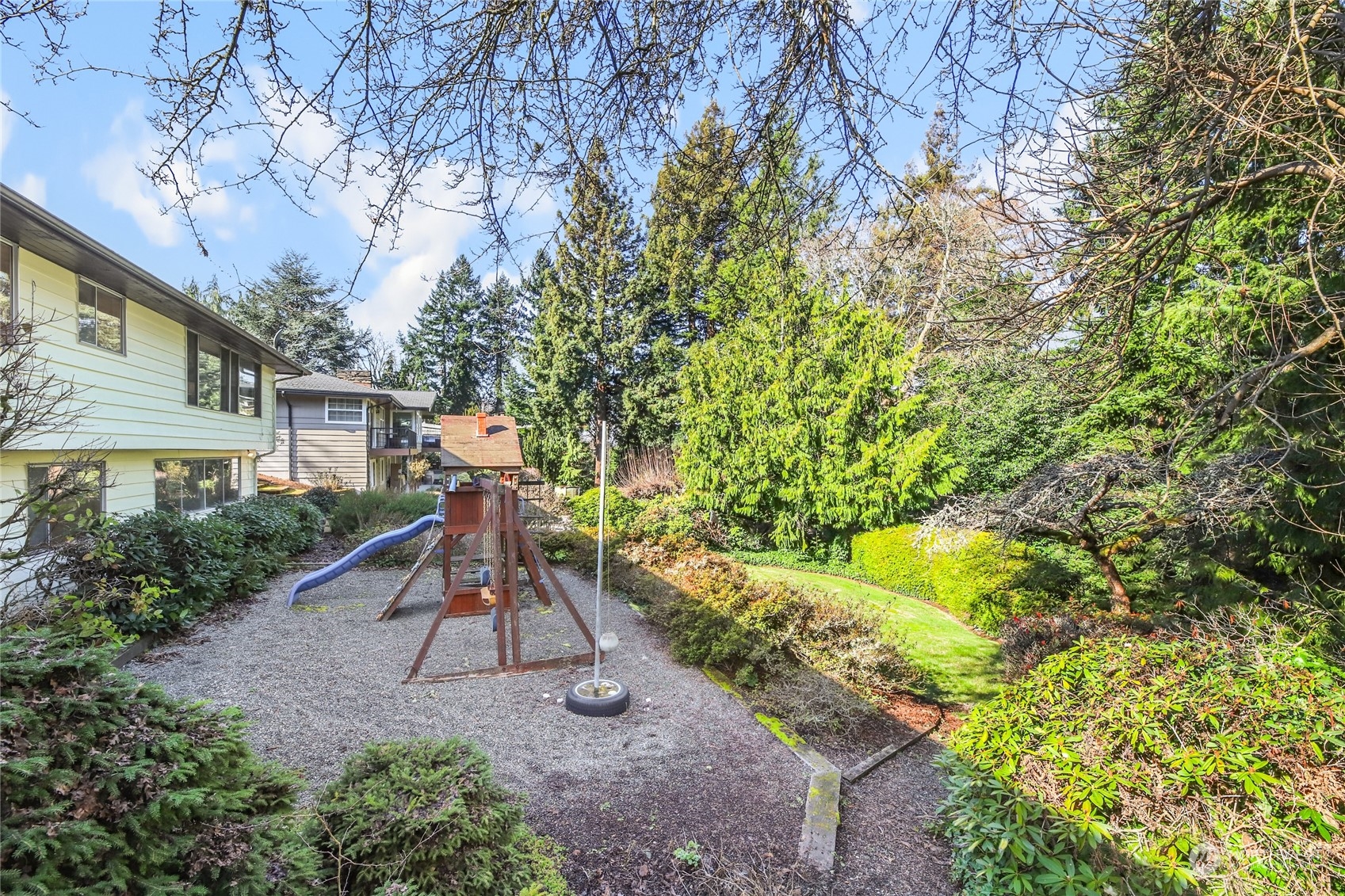 1224 SW Normandy Terrace