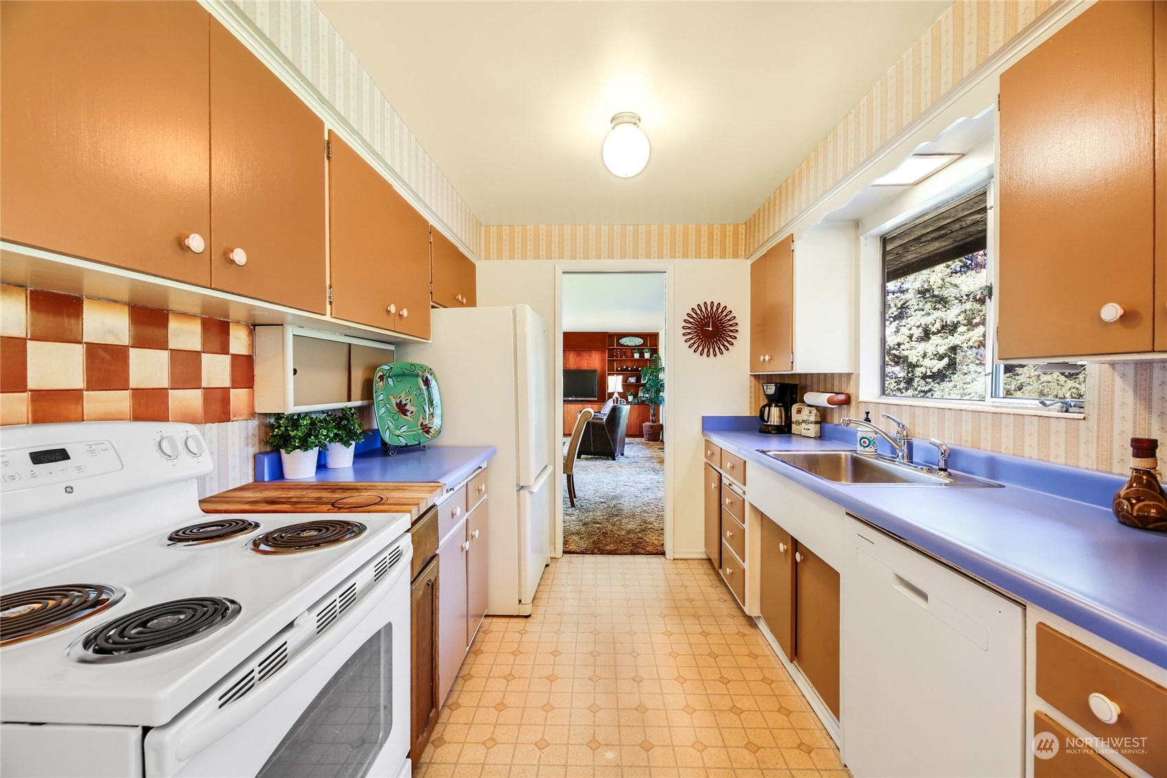 1224 SW Normandy Terrace