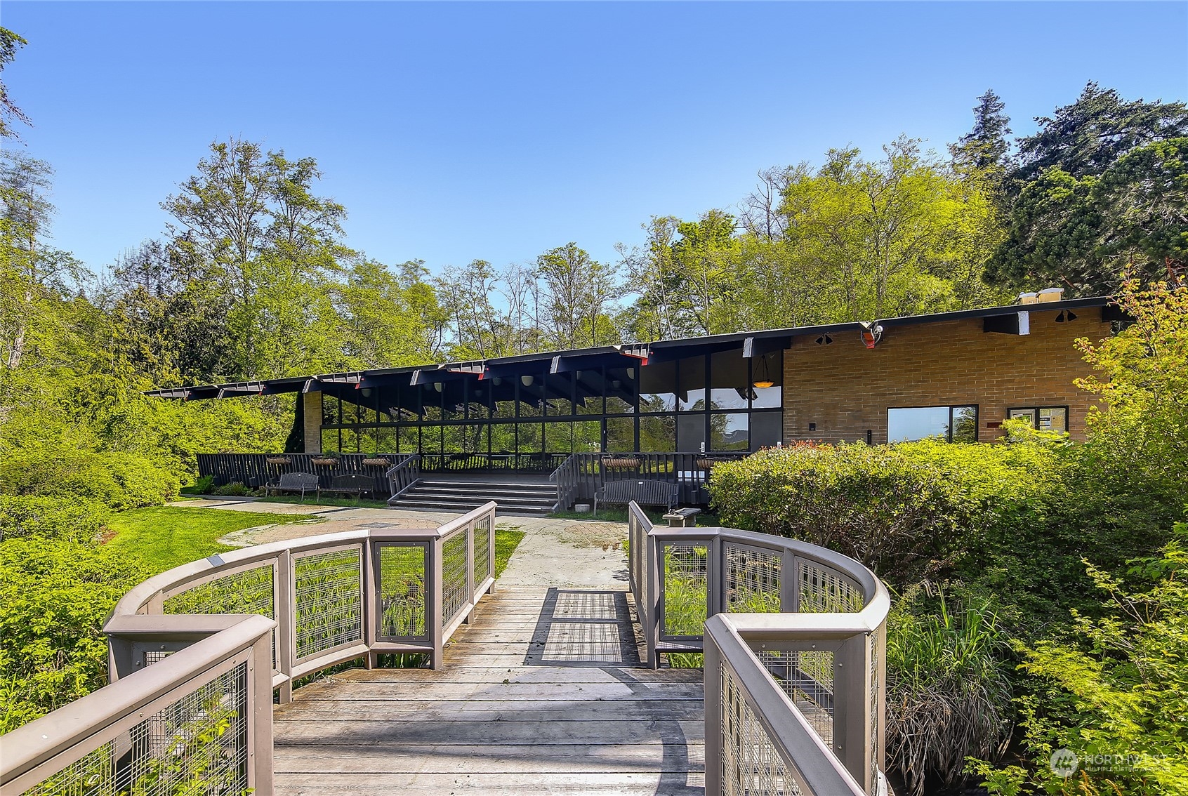 1224 SW Normandy Terrace