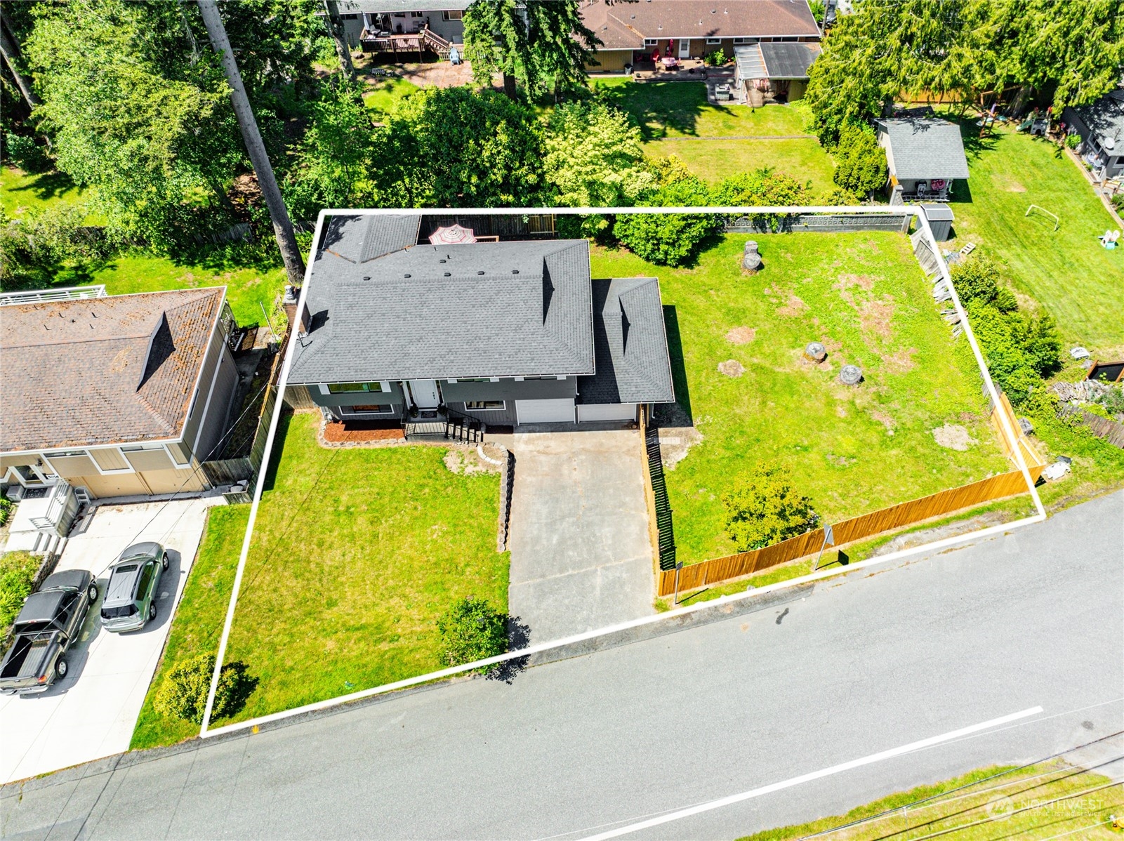 5006 Sunset Lane