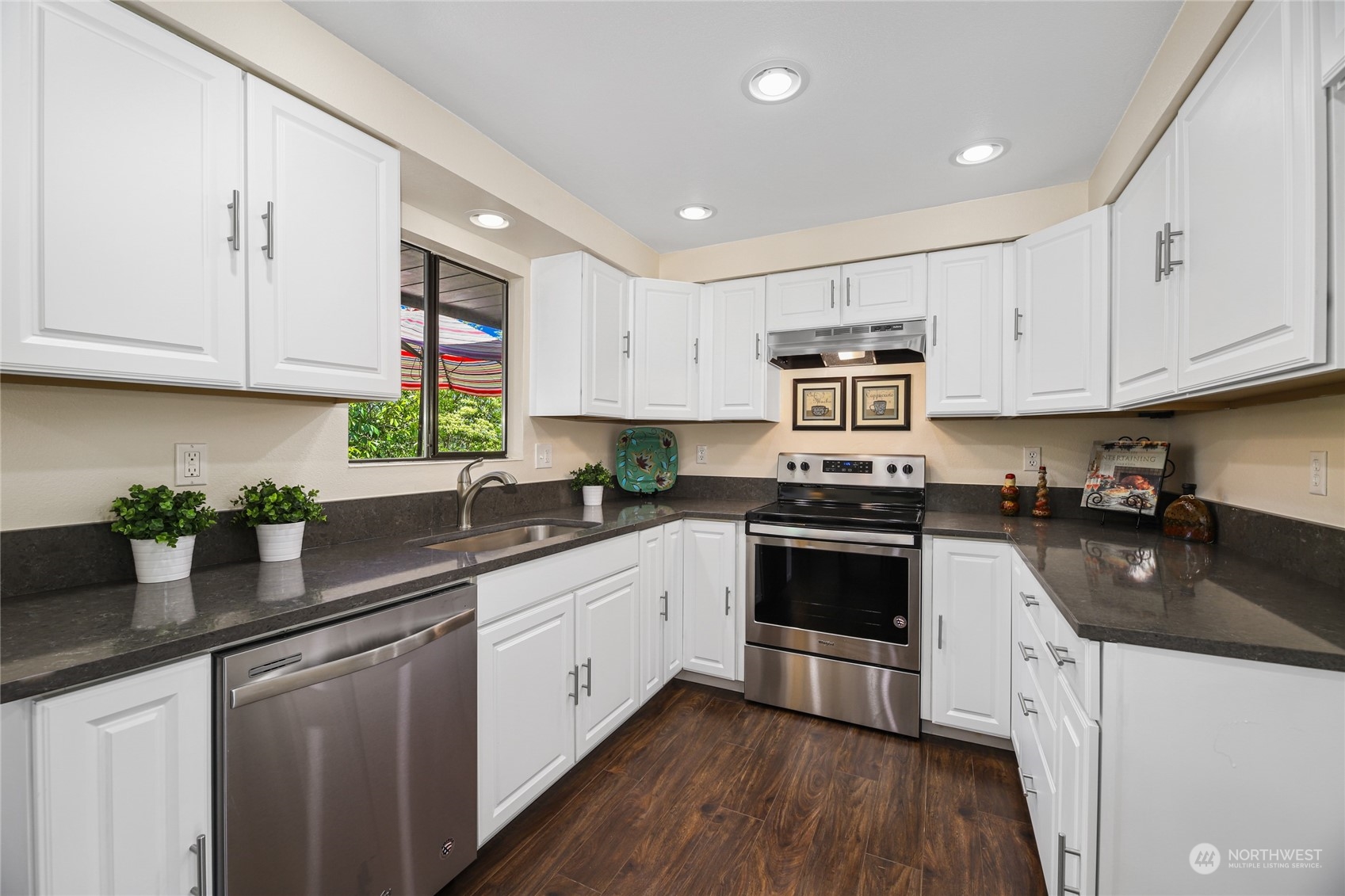 5006 Sunset Lane