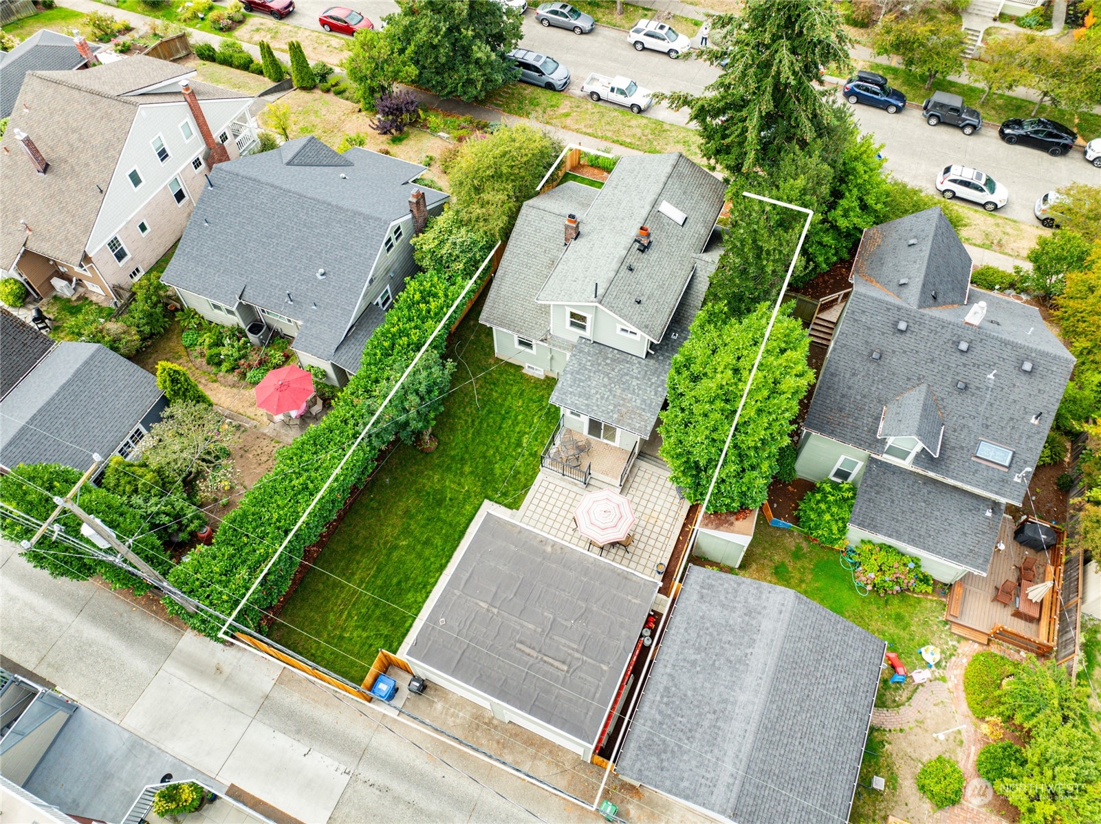 2714 44th Avenue SW