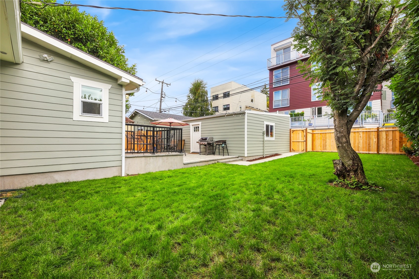 2714 44th Avenue SW