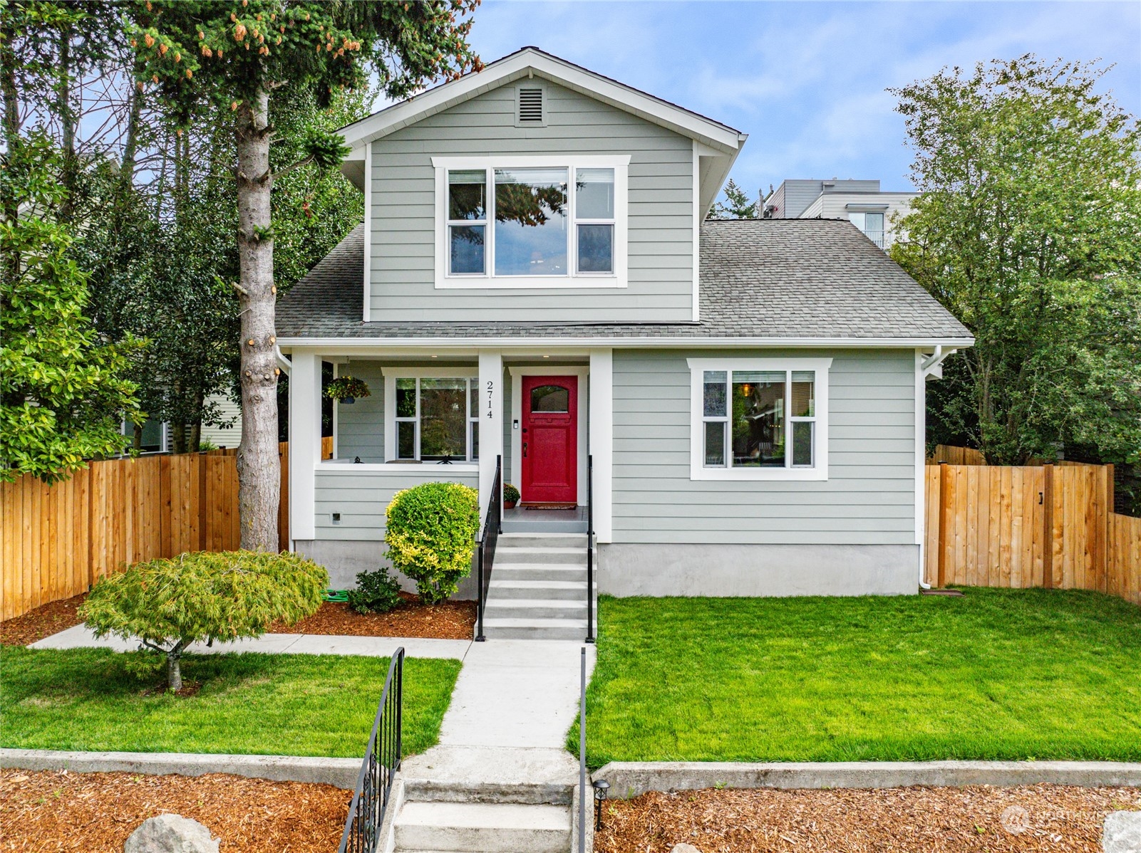 2714 44th Avenue SW