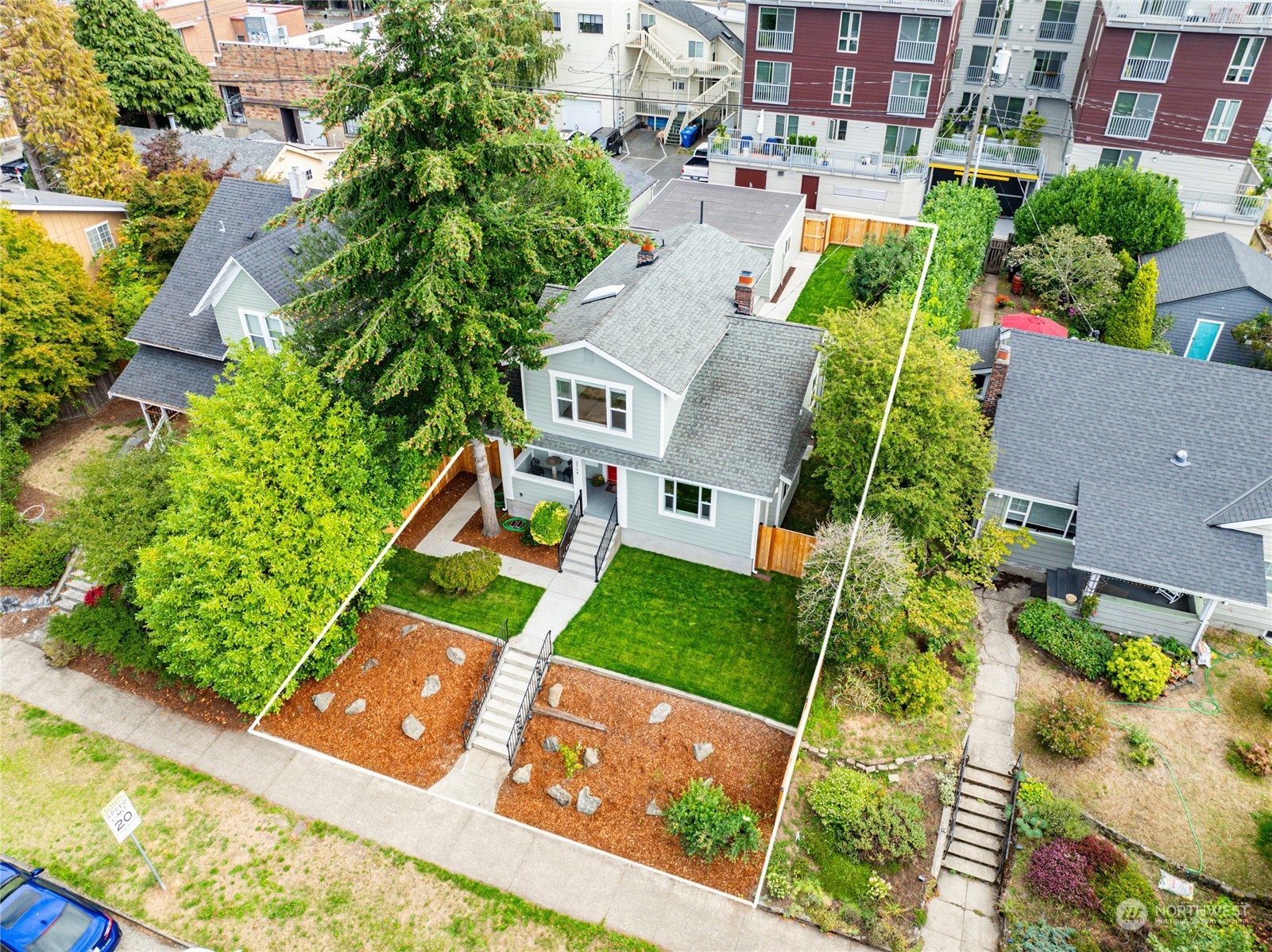 2714 44th Avenue SW