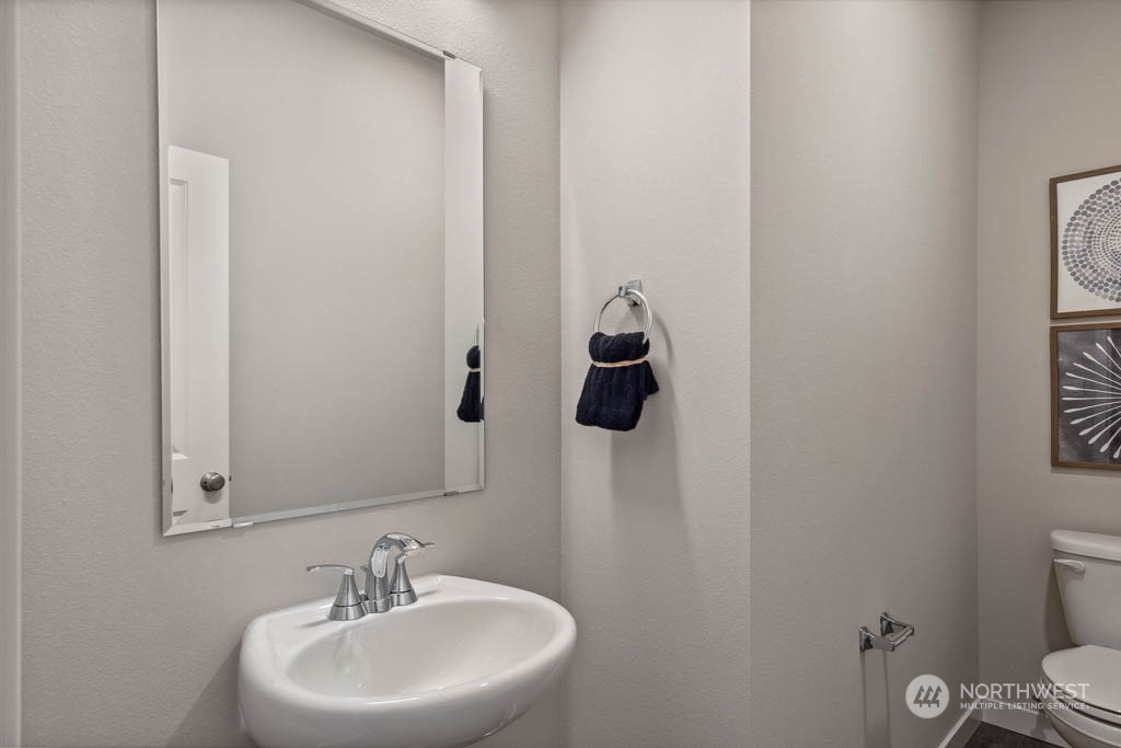 9916 18th Avenue W Unit: B